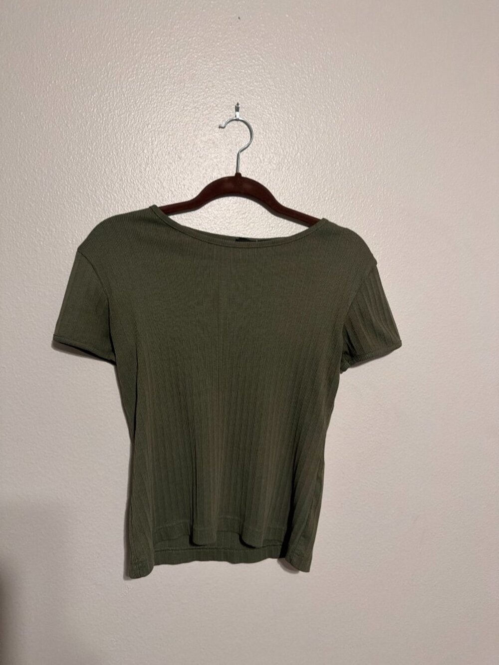 Olive Green Ribbed Short Sleeve Fitted Tee